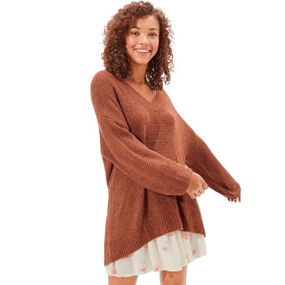 American Eagle Rust Oversized Dreamspun V Neck Pullover Sweater - Picture 1 of 11